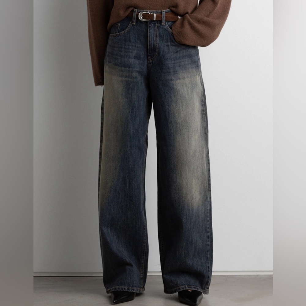 OAK + FORT Mid-Rise Curved Leg Dark Wash Jeans (new with tags)